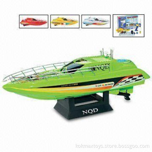Rechargeable Wireless Control RC Boat with 30m Remote Radius and 2.5cm Propeller Diameter